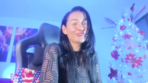 Snapshot of melannia_hills chatting on 12/19/24, 08:02 melannia_hills online show from 12/19/24, 08:02
