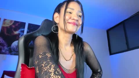 Snapshot of melannia_hills chatting on 01/12/25, 09:19 melannia_hills online show from 01/12/25, 09:19