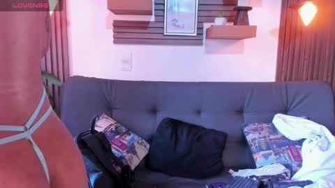 Snapshot of melany_27 chatting on 11/13/25, 12:59 Melany online show from 11/13/25, 12:59