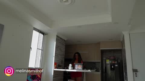 MelinaSmith  online show from 01/31/25, 09:26