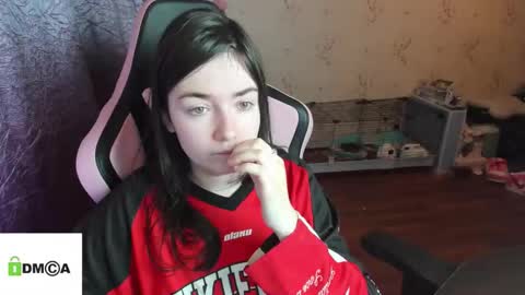 melisanilson online show from 11/03/25, 10:42