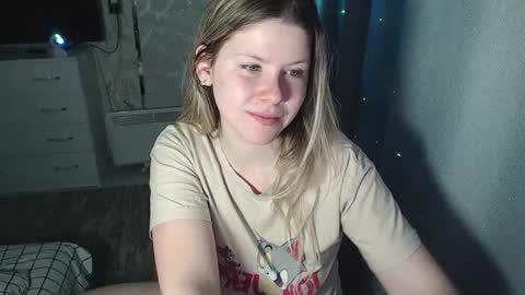 Snapshot of melissa__ray chatting on 03/09/25, 09:03 Melissa Ray online show from 03/09/25, 09:03