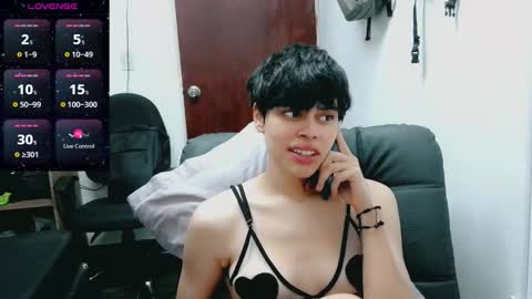 Snapshot of melissa_and_dany chatting on 10/08/25, 07:11 Melissas Corner online show from 10/08/25, 07:11