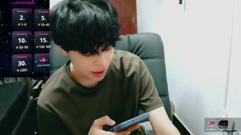 Snapshot of melissa_and_dany chatting on 10/10/25, 06:40 Melissas Corner online show from 10/10/25, 06:40