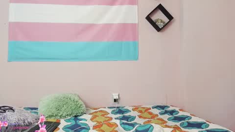 Snapshot of melissa_bunny69 chatting on 10/24/25, 01:18 melissa_bunny69 online show from 10/24/25, 01:18