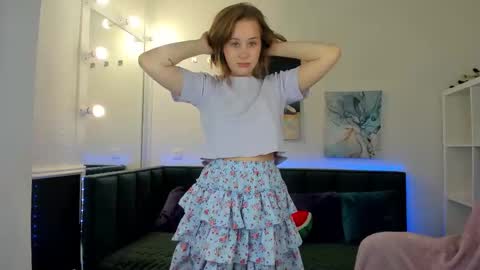 melissa_new22 online show from 10/08/25, 12:19