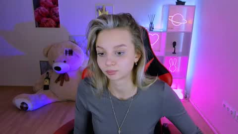 Melissa online show from 01/20/25, 11:43