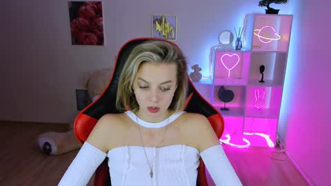 Melissa online show from 02/04/25, 10:55