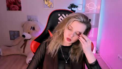 Melissa online show from 03/05/25, 10:32