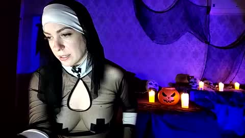 Snapshot of melissa_s2 chatting on 10/25/25, 02:52 Melissa online show from 10/25/25, 02:52