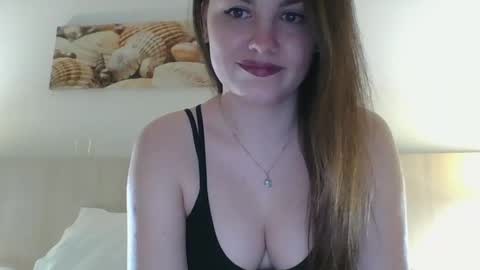 Snapshot of melissa_verhaar chatting on 02/18/25, 01:44 Melissa online show from 02/18/25, 01:44