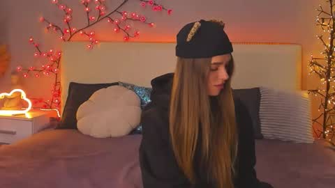 MelissaCrayzy online show from 10/17/25, 05:32