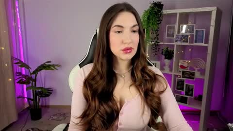 melissagray_ online show from 11/12/25, 05:52