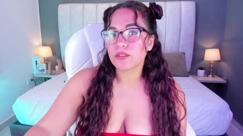 Snapshot of melissakarterrs chatting on 12/20/24, 04:14 M E L I S S A online show from 12/20/24, 04:14