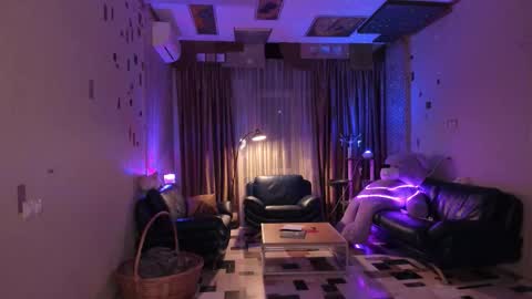 Melissa Keller online show from 09/18/25, 09:06