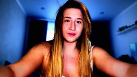 melissalii online show from 11/18/25, 12:20