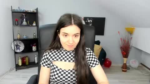 Snapshot of melissawiliam chatting on 02/25/25, 11:41 melissawiliam online show from 02/25/25, 11:41