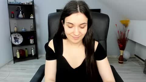 Snapshot of melissawiliam chatting on 03/05/25, 04:13 melissawiliam online show from 03/05/25, 04:13