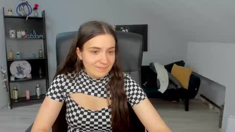 Snapshot of melissawiliam chatting on 10/14/25, 11:11 melissawiliam online show from 10/14/25, 11:11