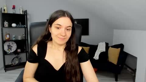 Snapshot of melissawiliam chatting on 11/05/25, 11:54 melissawiliam online show from 11/05/25, 11:54