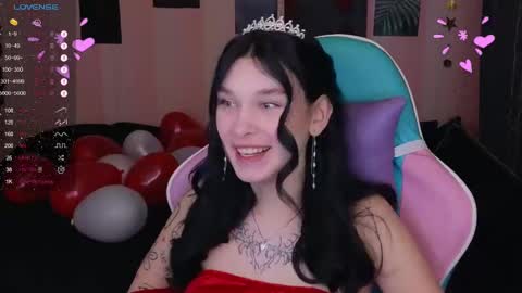 Freya  IM NONUDE online show from 01/22/25, 09:43