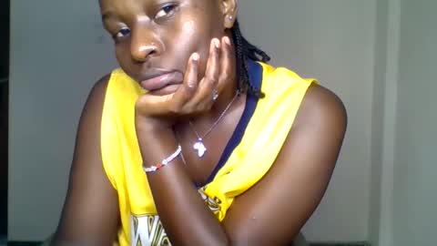 Snapshot of mellanin_pretty_ chatting on 09/20/25, 07:04 . online show from 09/20/25, 07:04