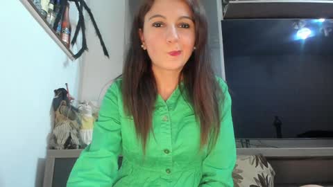 Snapshot of mellbell_ chatting on 03/12/25, 08:31 MellyMell online show from 03/12/25, 08:31