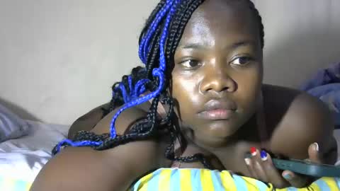 Snapshot of mellcy chatting on 12/09/24, 12:56 mell online show from 12/09/24, 12:56