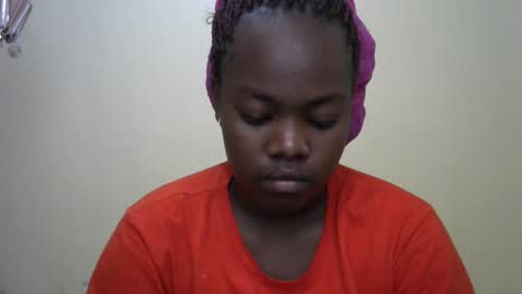 Snapshot of mellcy chatting on 01/04/25, 11:00 mell online show from 01/04/25, 11:00