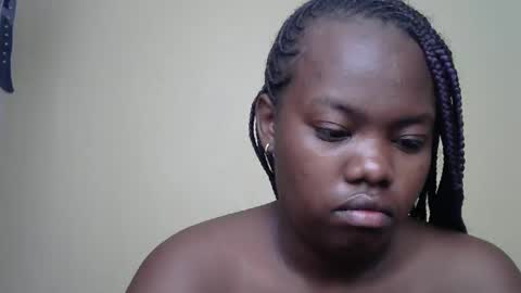 Snapshot of mellcy chatting on 02/12/25, 05:26 mell online show from 02/12/25, 05:26