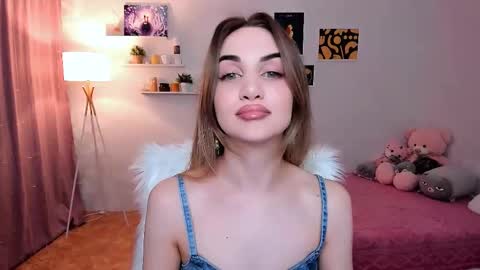 Snapshot of mellifluoustess chatting on 02/23/25, 08:44 Tessa online show from 02/23/25, 08:44