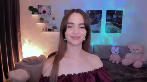 Snapshot of mellifluoustess chatting on 09/17/25, 09:16 Tessa online show from 09/17/25, 09:16