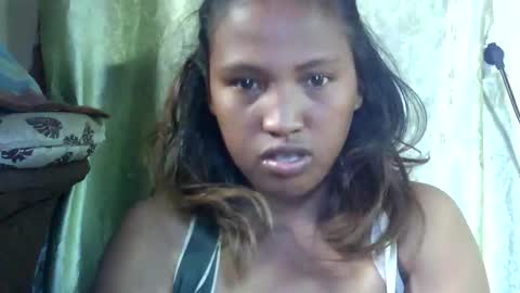 Snapshot of mellissia02 chatting on 11/16/25, 04:18 mellissa online show from 11/16/25, 04:18