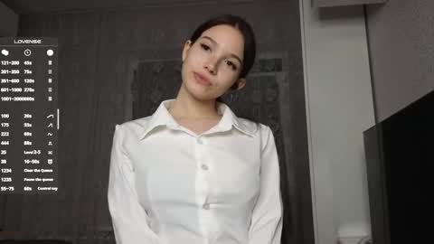 EVA online show from 10/14/25, 07:14