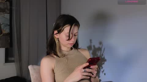Snapshot of melodykey_x chatting on 02/23/25, 02:57 melody online show from 02/23/25, 02:57