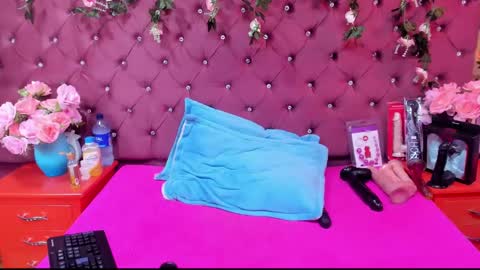 Melodysmithass online show from 02/27/25, 03:04