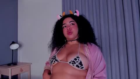  Memphis Williams  online show from 10/12/25, 03:00