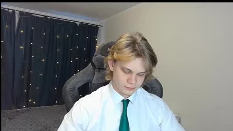 Mickey online show from 12/28/24, 04:51