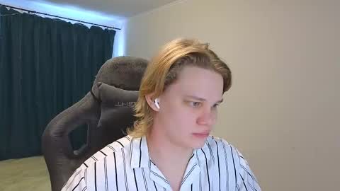 Mickey online show from 02/25/25, 04:35