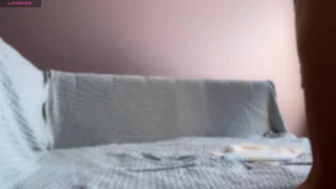 Snapshot of meowalice1 chatting on 10/15/25, 03:50 meowalice1 online show from 10/15/25, 03:50