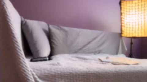 Snapshot of meowalice1 chatting on 10/26/25, 04:29 meowalice1 online show from 10/26/25, 04:29