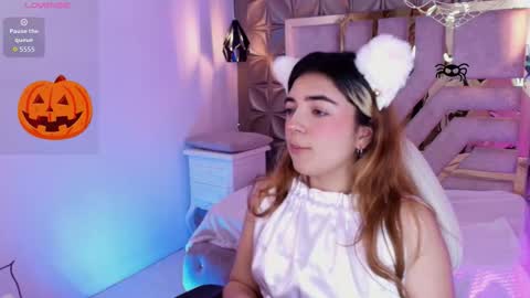    online show from 10/22/25, 07:46