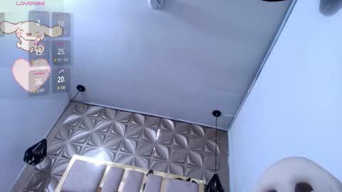    online show from 11/09/25, 07:34