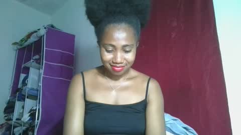 Snapshot of meraldaaaa chatting on 10/10/25, 09:19 meraldaaaa online show from 10/10/25, 09:19