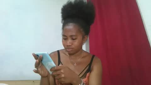 Snapshot of meraldaaaa chatting on 10/22/25, 09:42 meraldaaaa online show from 10/22/25, 09:42