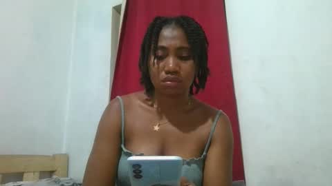 Snapshot of meraldaaaa chatting on 10/30/25, 06:04 meraldaaaa online show from 10/30/25, 06:04