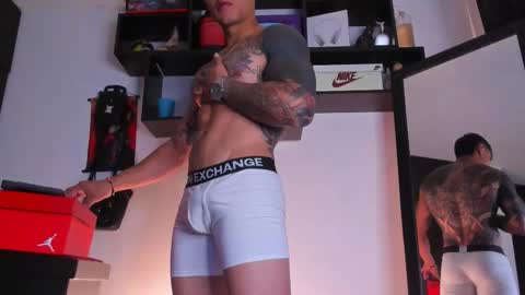 Neith online show from 09/26/25, 09:35