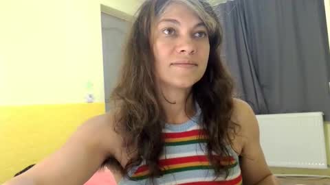 Miss Helena online show from 09/19/25, 02:51