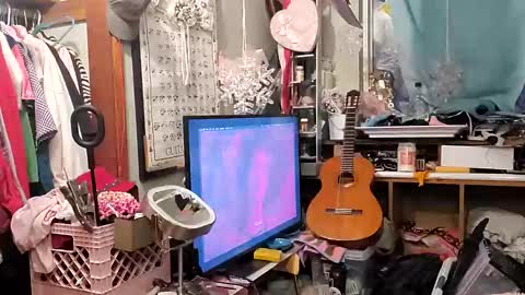 gurlnips online show from 01/13/25, 01:02