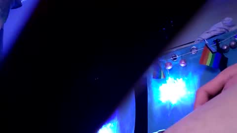 gurlnips online show from 01/27/25, 11:54